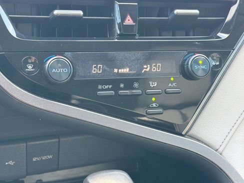 Certified 2024 Toyota Camry SE FWD image 18