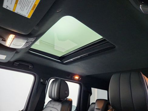 Certified 2022 Mercedes-Benz G 63 AMG 4MATIC image 18