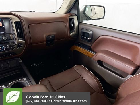 Used 2014 Chevrolet Silverado 1500 High Country image 26