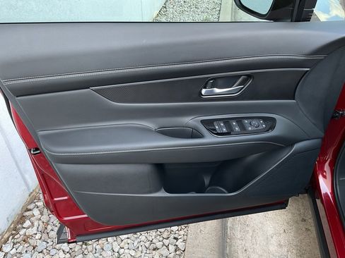 New 2026 Nissan Murano SV image 12