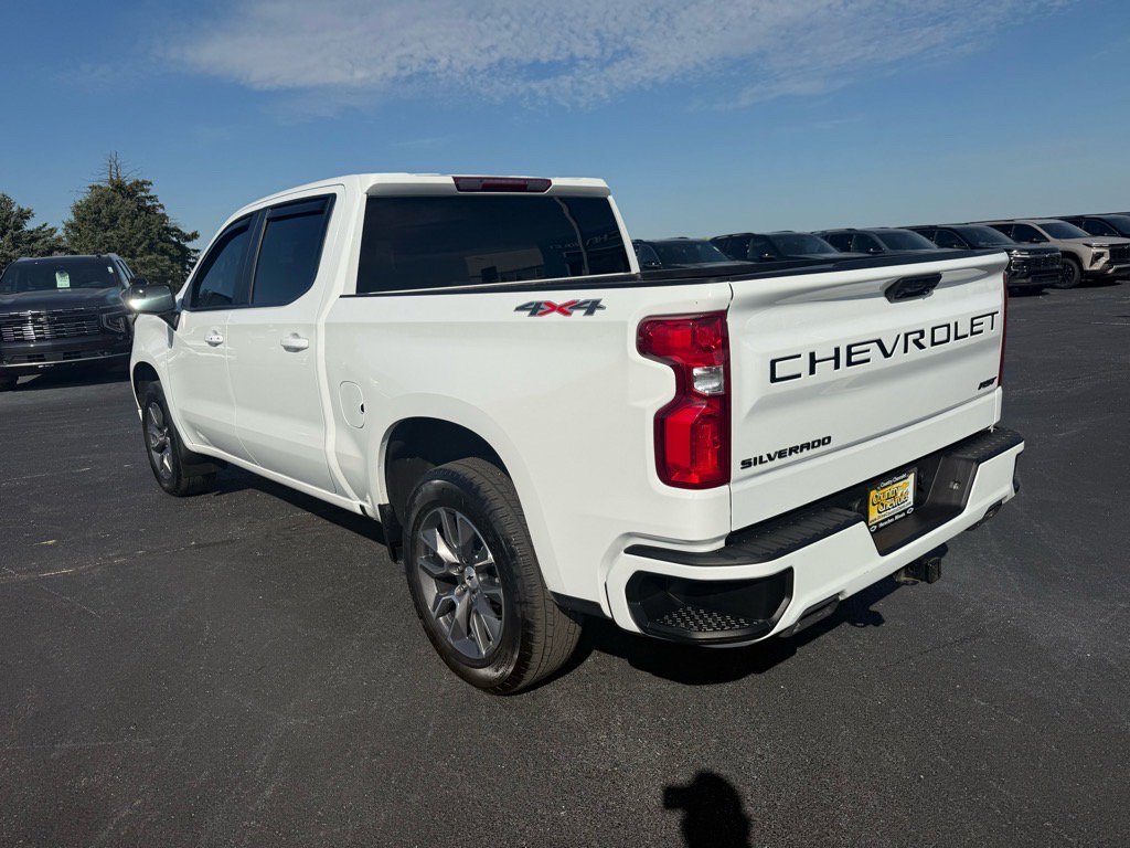 Used 2023 Chevrolet Silverado 1500 RST w/ Rally Edition AWD/4WD image 3