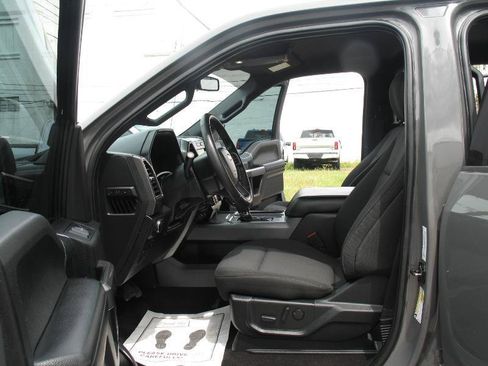 Used 2020 Ford F150 XLT w/ Equipment Group 302A Luxury AWD/4WD image 19