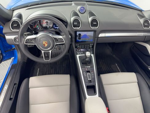 Used 2025 Porsche 718 Boxster S image 26