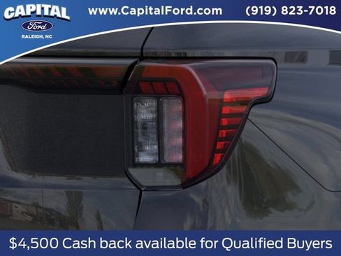 New 2026 Ford Explorer Active RWD image 21