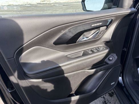 Used 2023 GMC Terrain AT4 w/ Infotainment Package II image 13