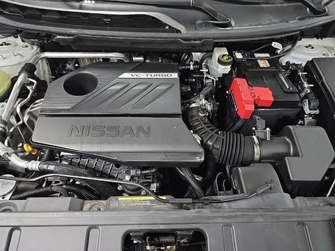 Used 2023 Nissan Rogue SV image 12
