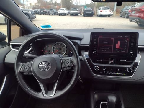 Used 2022 Toyota Corolla SE image 25