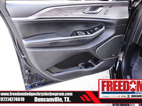 Certified 2023 Jeep Grand Cherokee L Overland w/ Advanced Protech Group III AWD/4WD image 39