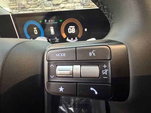 Used 2025 Hyundai Santa Fe XRT image 24