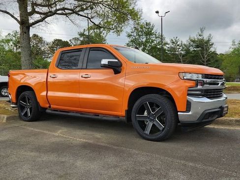 Used 2020 Chevrolet Silverado 1500 LT w/ Texas Edition image 1