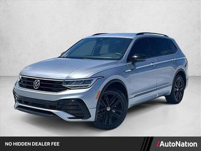 Used 2022 Volkswagen Tiguan SE R-Line