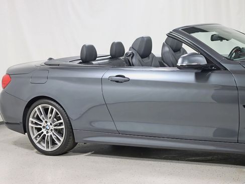 Used 2017 BMW 430i Convertible image 4