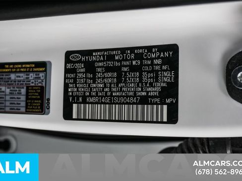 Used 2025 Hyundai Palisade SE FWD image 55