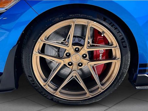 Used 2020 Ford Mustang Shelby GT500 w/ Technology Package image 10