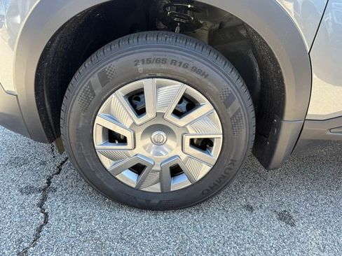 New 2026 Nissan Kicks S image 11