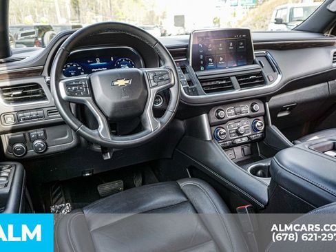 Used 2024 Chevrolet Suburban LT image 29