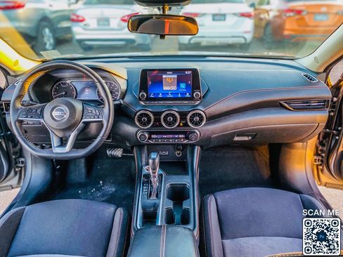 Used 2021 Nissan Sentra SR image 16