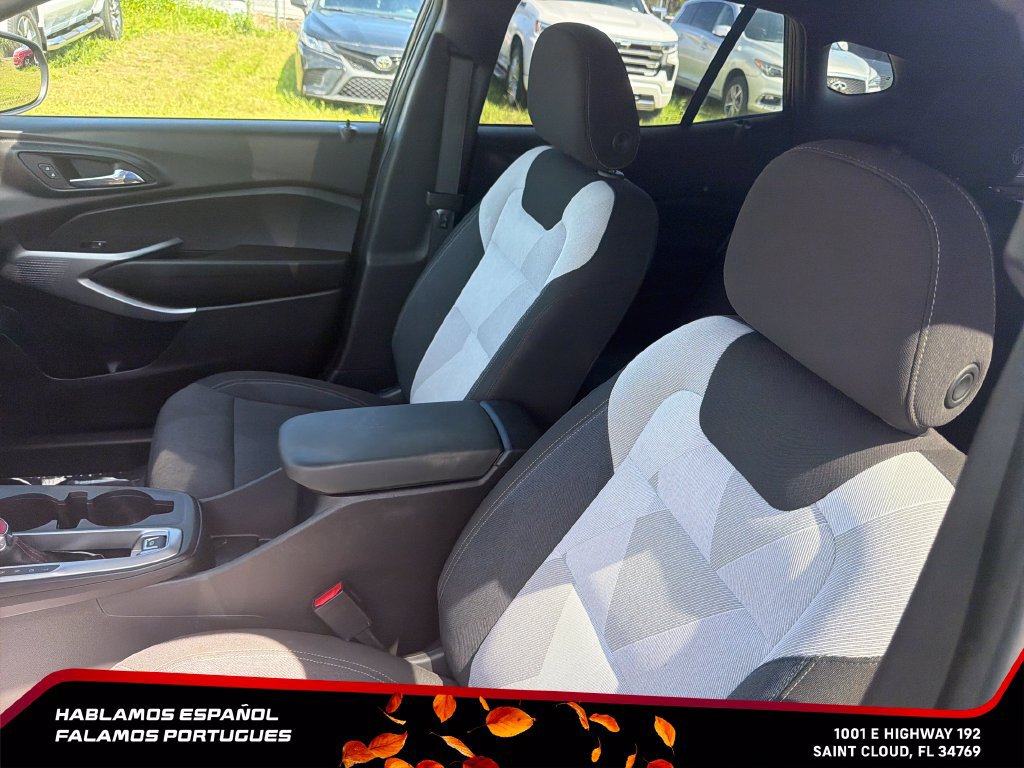 Used 2024 Chevrolet Trax RS FWD image 15