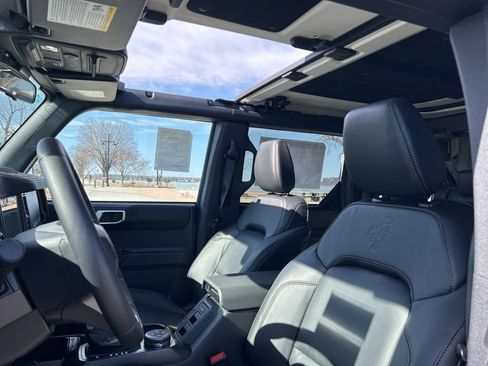 New 2025 Ford Bronco Badlands AWD/4WD image 28