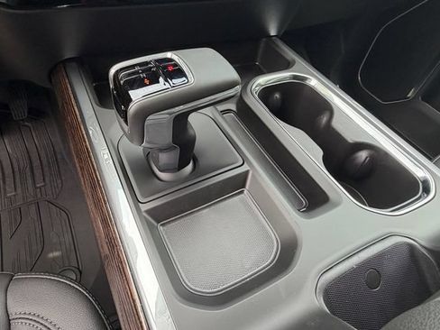 New 2026 GMC Sierra 1500 Elevation w/ Elevation Premium Package AWD/4WD image 20