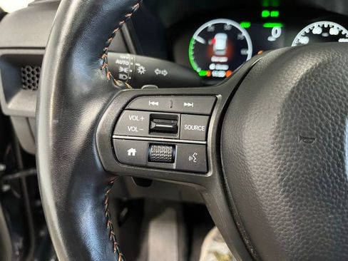 Used 2025 Honda CR-V Sport image 25
