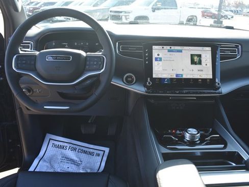 New 2026 Jeep Grand Wagoneer Limited image 18