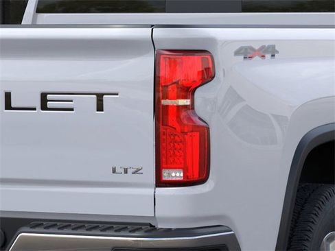 New 2026 Chevrolet Silverado 2500 LTZ w/ LTZ Convenience Package image 11