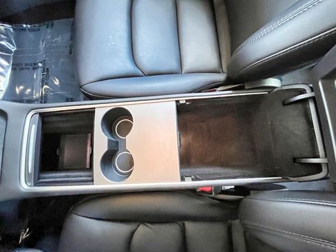 Used 2023 Tesla Model 3 Long Range AWD/4WD image 38