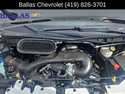 Used 2018 Ford Transit 150 130 Medium Roof RWD image 30