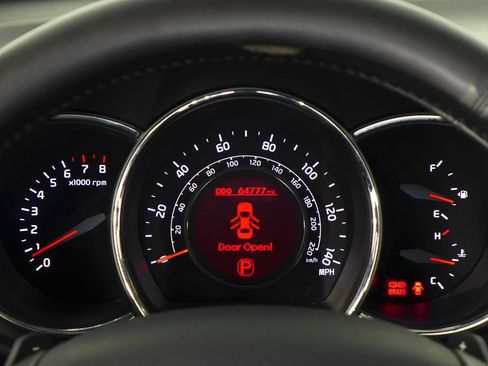 Used 2016 Kia Rio SX image 27