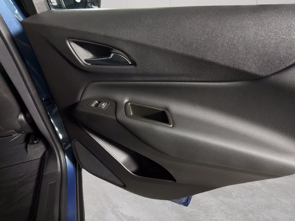 Used 2024 Chevrolet Equinox LT FWD image 31