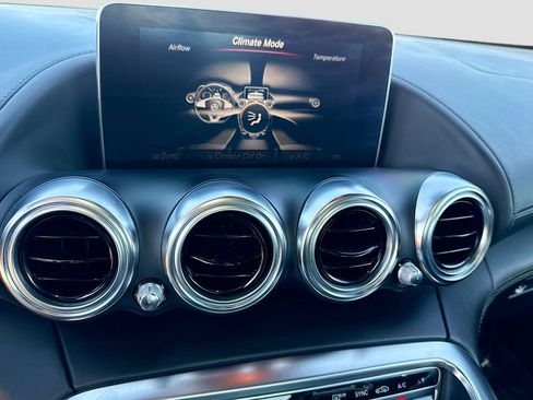 Used 2016 Mercedes-Benz AMG GT S w/ Exclusive Interior Package image 31