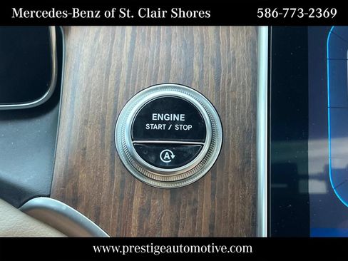 Used 2024 Mercedes-Benz GLC 300 4MATIC image 29