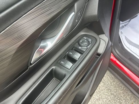 Used 2022 GMC Terrain SLE w/ Driver Convenience Package image 16