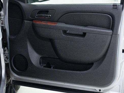 Used 2013 GMC Yukon SLE image 20