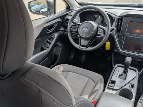 Used 2024 Subaru Crosstrek 2.0i AWD/4WD image 9
