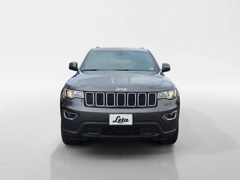 Used 2021 Jeep Grand Cherokee Laredo image 8