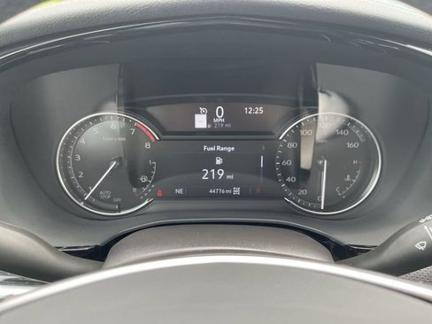 Used 2023 Cadillac XT5 Premium Luxury AWD/4WD image 15