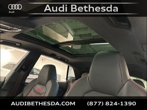 New 2026 Audi RS Q8 performance image 28