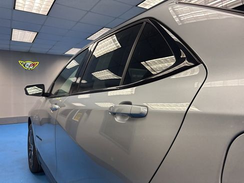 Certified 2024 Chevrolet Equinox RS image 18