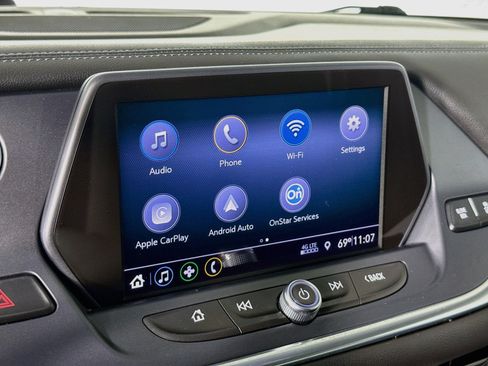 Used 2019 Chevrolet Blazer LT FWD image 16