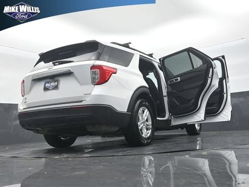 Certified 2020 Ford Explorer XLT RWD image 29