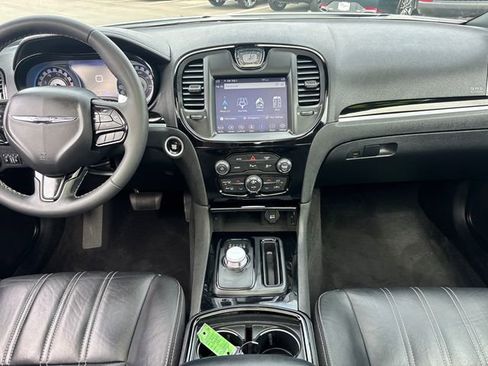 Used 2023 Chrysler 300 S RWD image 11