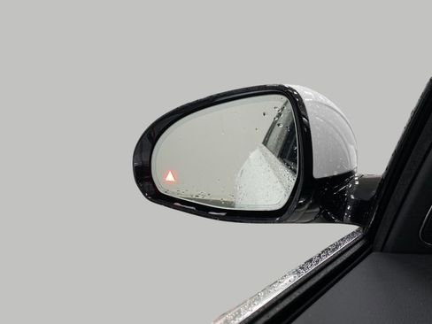New 2026 Mercedes-Benz E 350 4MATIC Sedan image 20