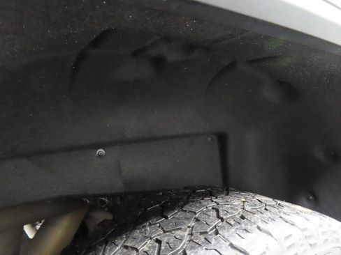 Used 2024 GMC Sierra 3500 Denali w/ Denali Reserve Package image 36