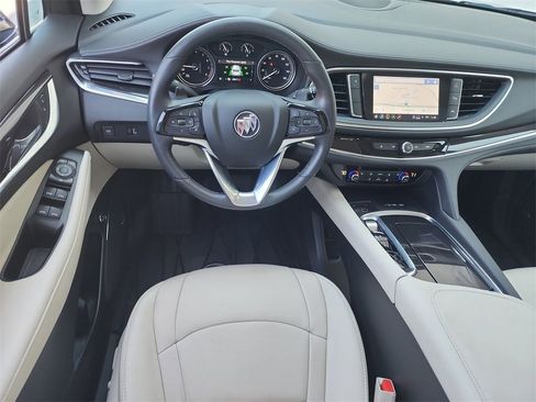 Used 2023 Buick Enclave Essence w/ Sound and Sites Package image 11