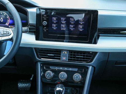 New 2026 Volkswagen Taos S image 21
