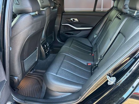 Used 2021 BMW 330i xDrive Sedan w/ Convenience Package AWD/4WD image 11