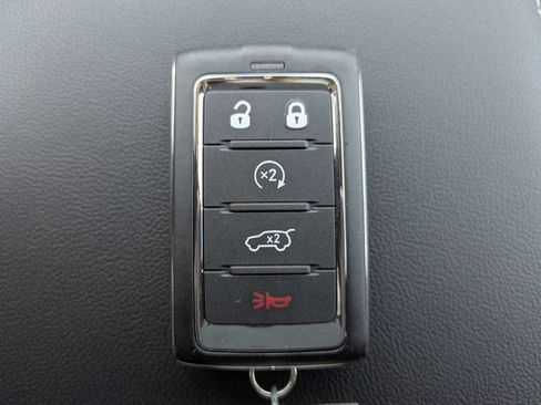New 2026 Jeep Grand Cherokee L 4WD image 30