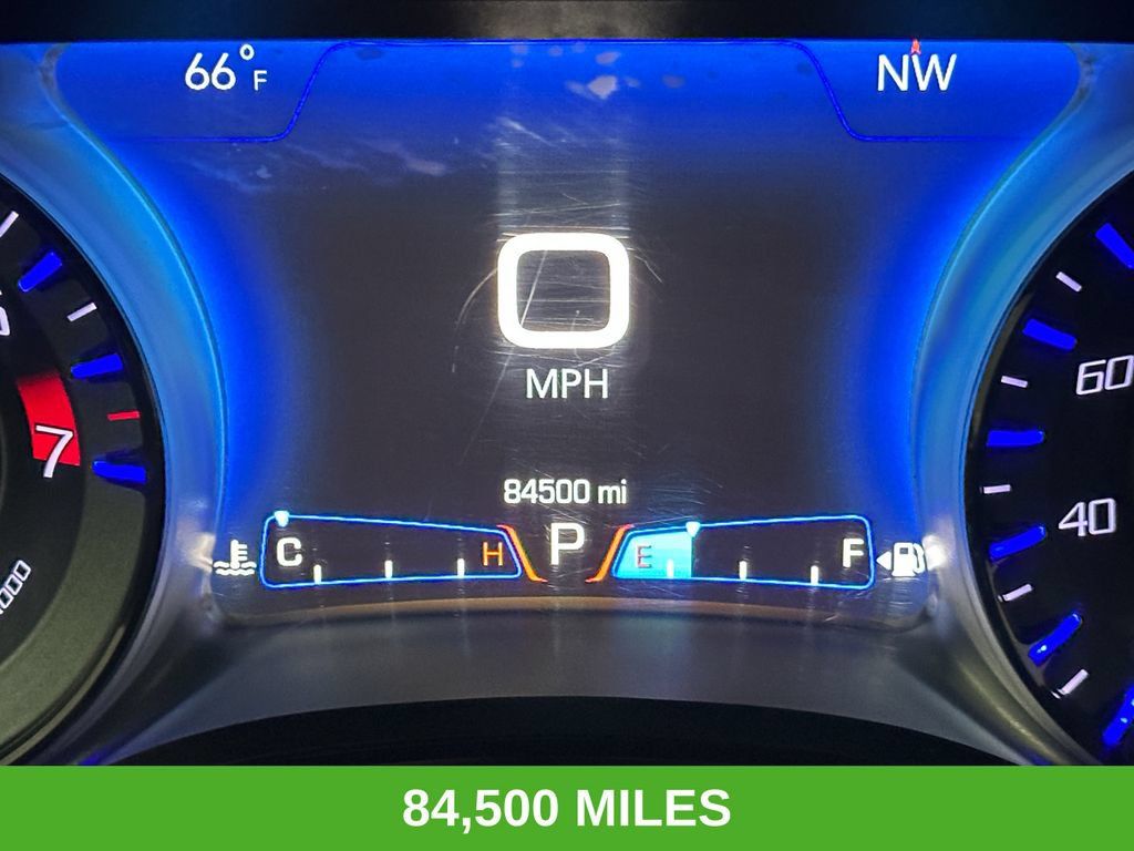 Used 2018 Chrysler 300 S AWD/4WD image 3